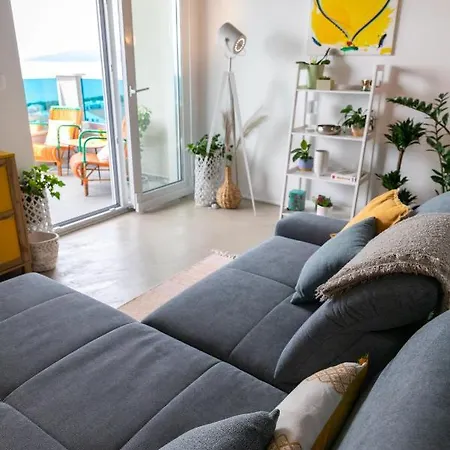 Amici Miei Apartment Makarska